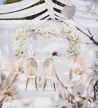 Trurose luxury table desig
